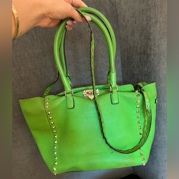 Valentino Rockstudded Shoulder Bag - Picture 1 of 4